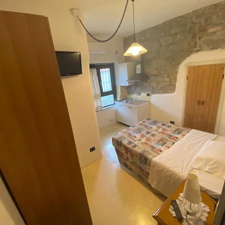 Macloud Pub B&B-3